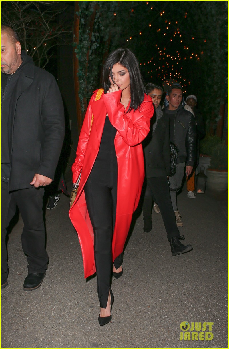 kylie jenner night out nyc scott tyga nail collection news 10