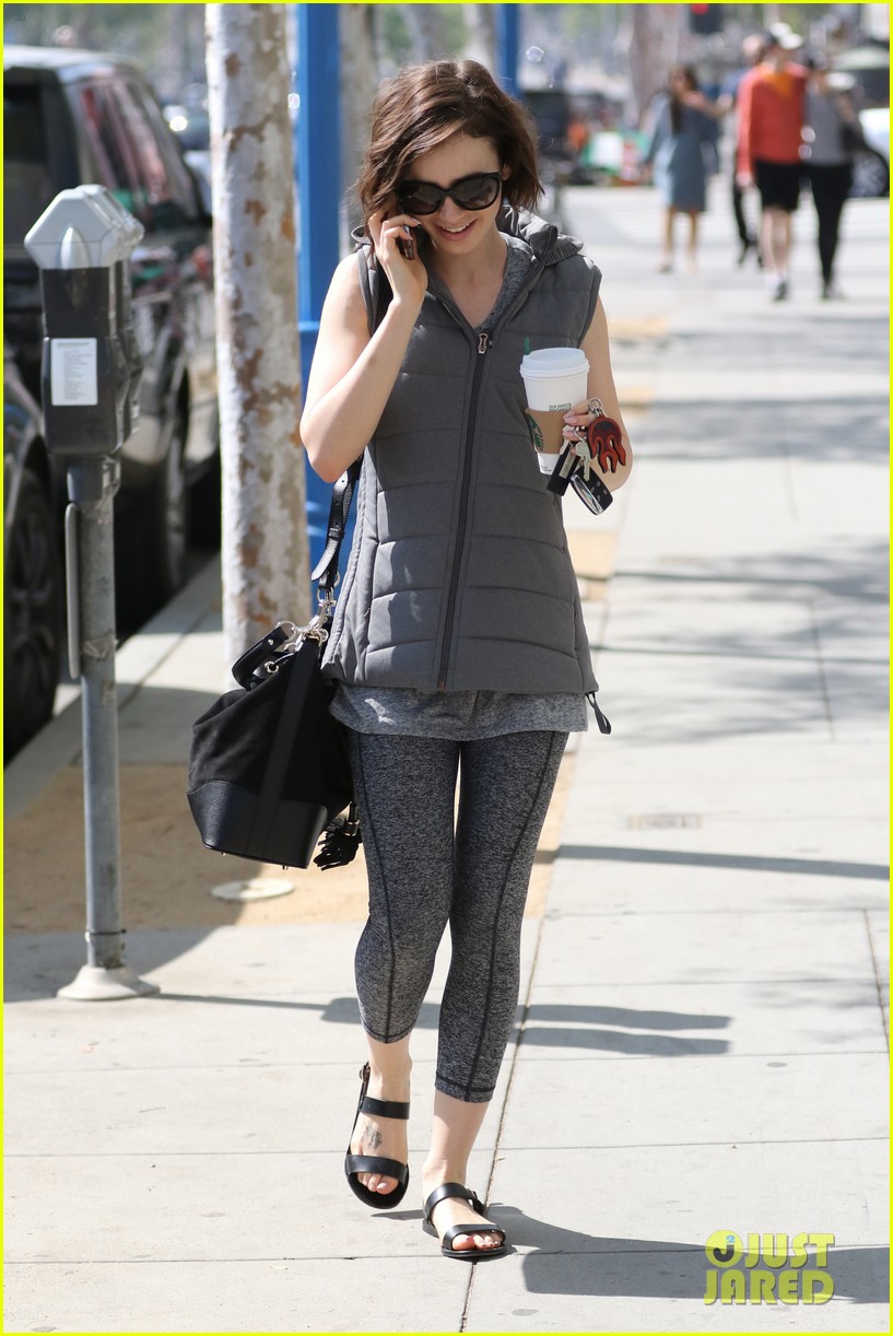 lily collins phone call workout sunday 03