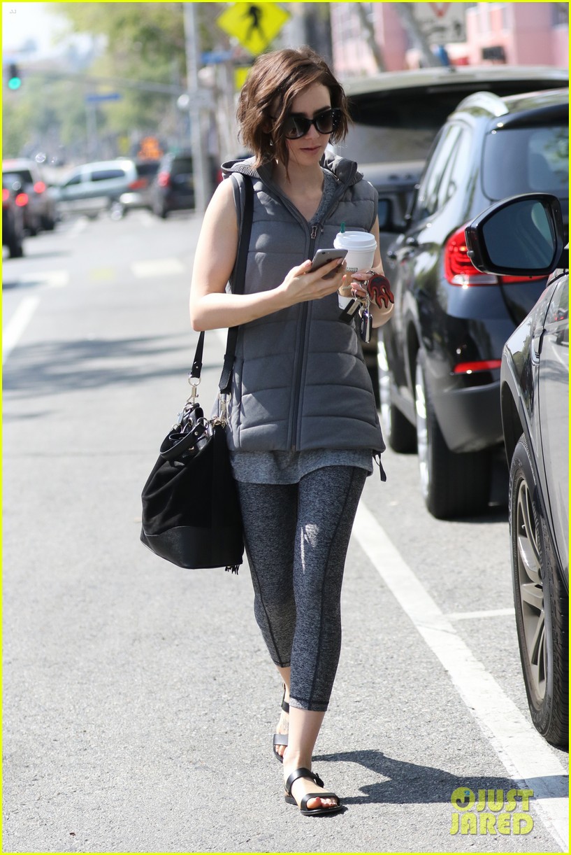 lily collins phone call workout sunday 05