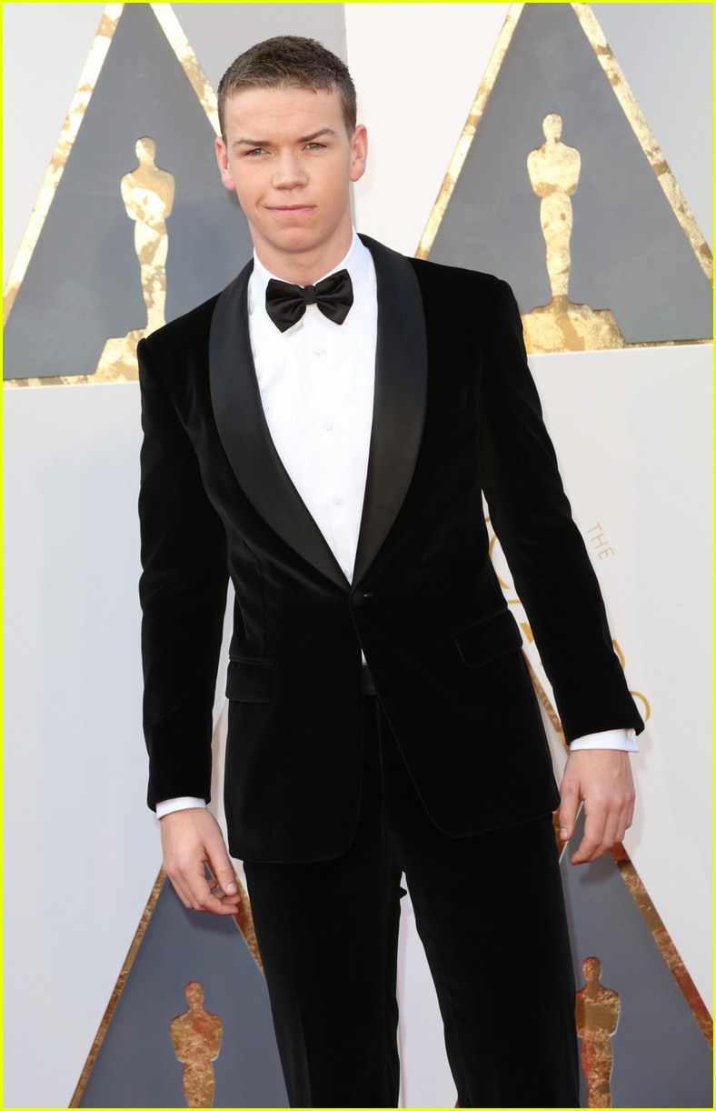 will poulter oscars arrive 04