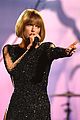 taylor swift out of woods grammys 2016 performance 02