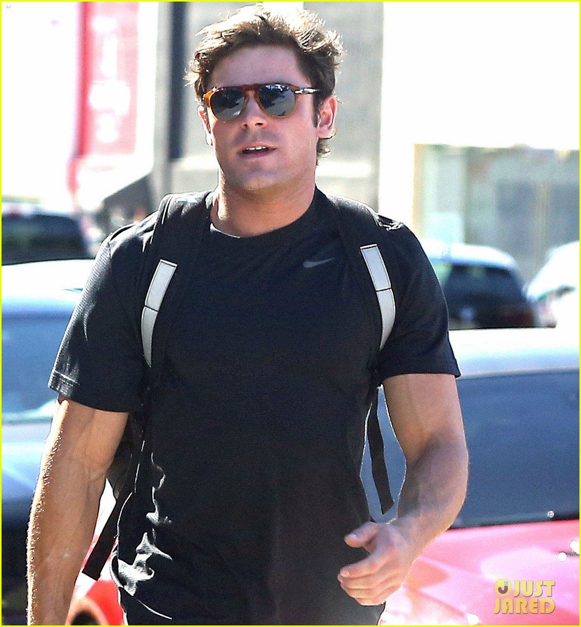zac efron workout water los angeles 03