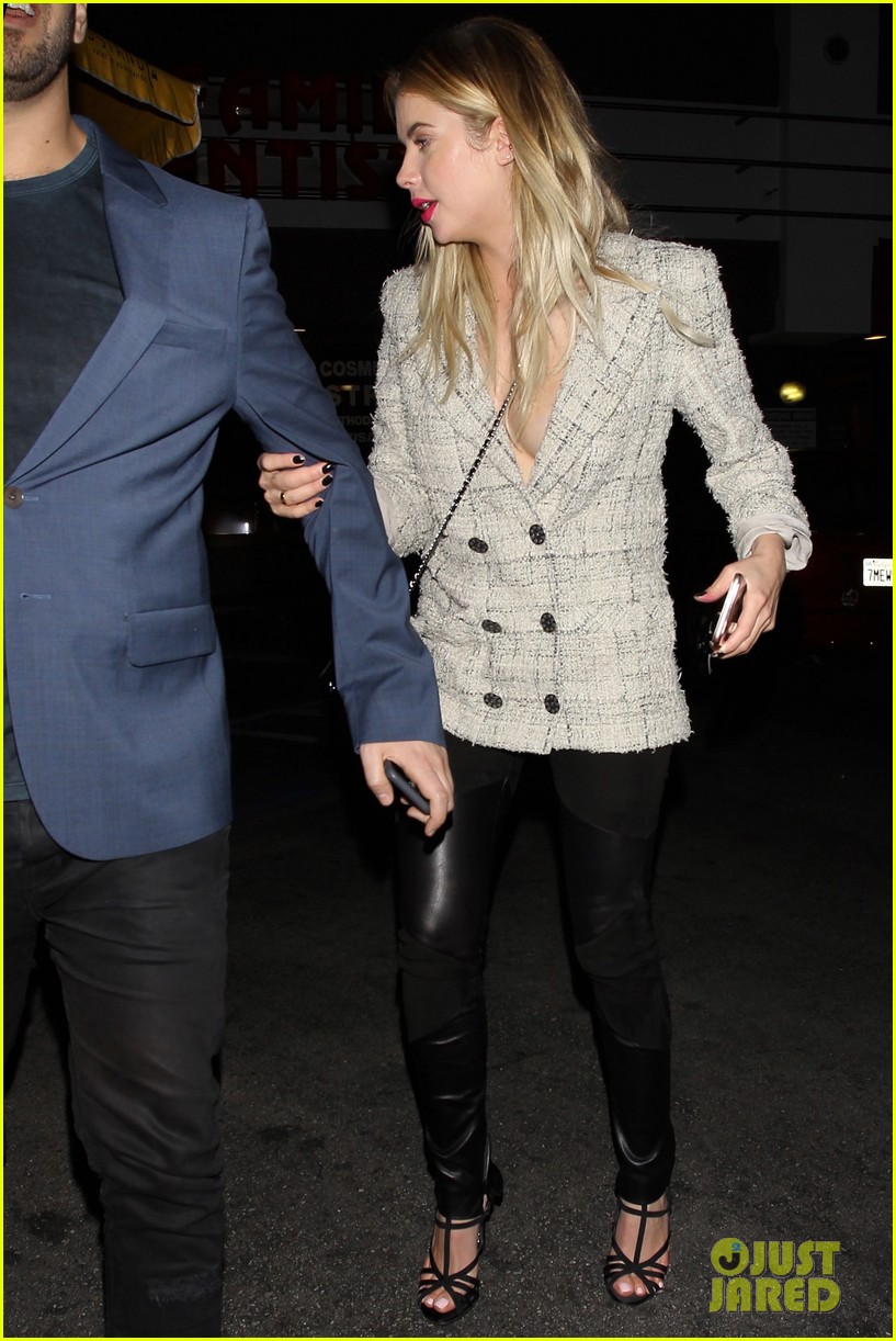 ashley benson night out hollywood friends 05