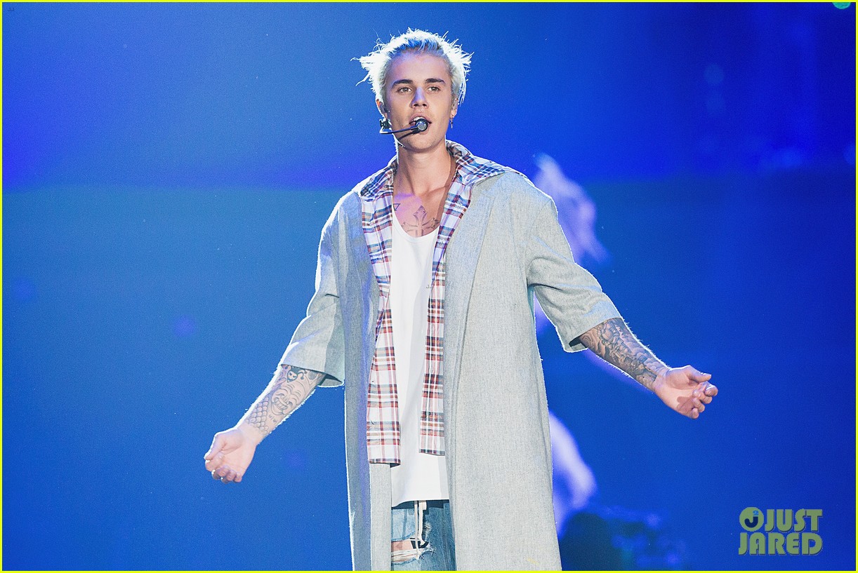 justin bieber cancels all future meet and greets 12
