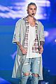 justin bieber cancels all future meet and greets 13