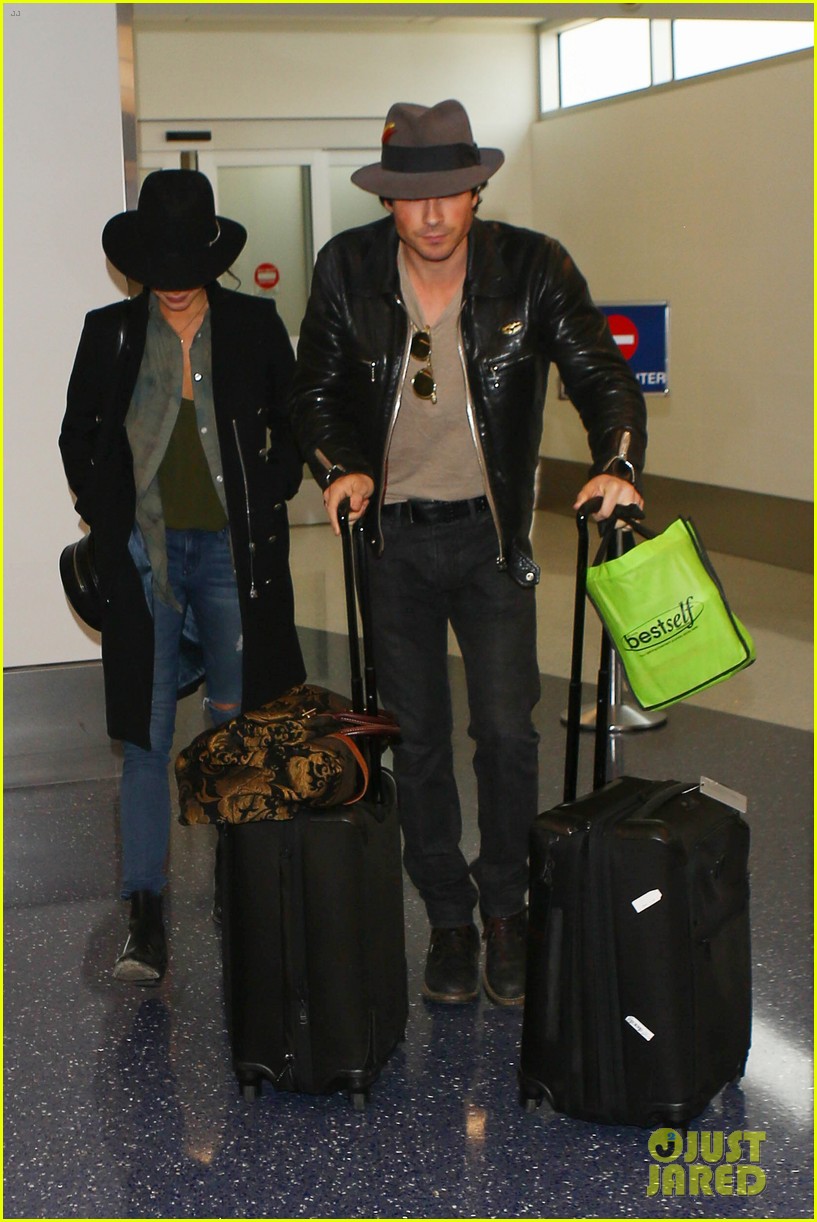ian somerhalder nikki reed fly out lax after oscars 01