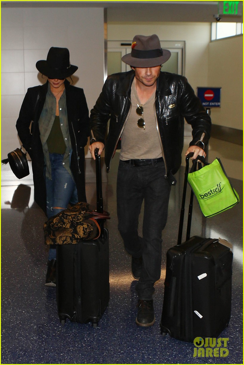 ian somerhalder nikki reed fly out lax after oscars 03