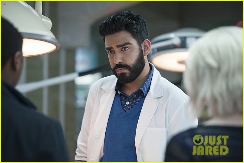 izombie he blinded me with science 07