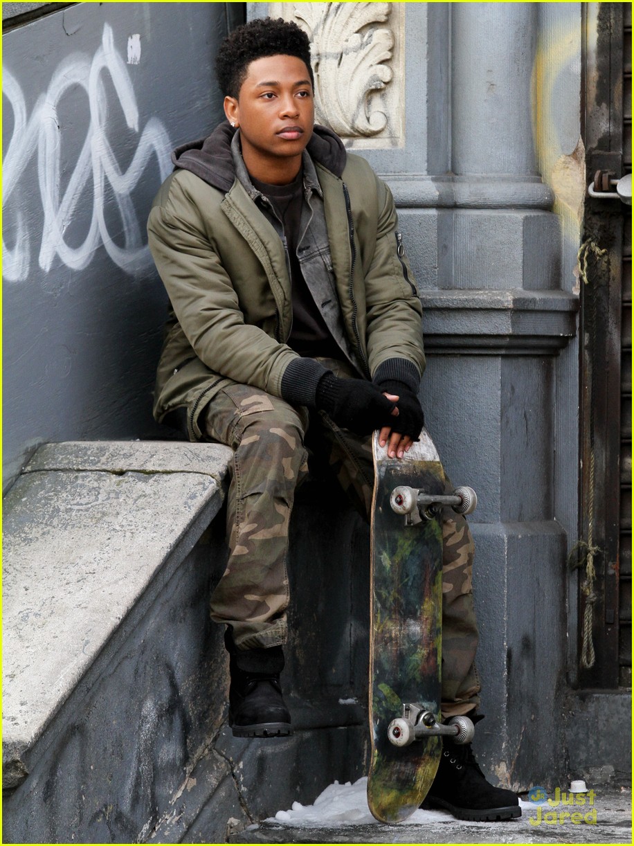 jacob latimore kate winslet collateral beauty set 04
