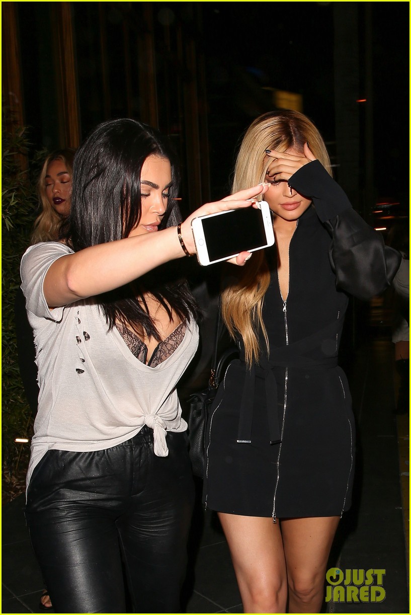 kylie jenner brings friends along for date night with tyga 19