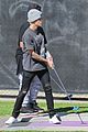 justin bieber plays a morning game of mini golf 09