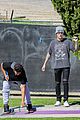 justin bieber plays a morning game of mini golf 24