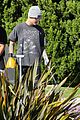 justin bieber plays a morning game of mini golf 39