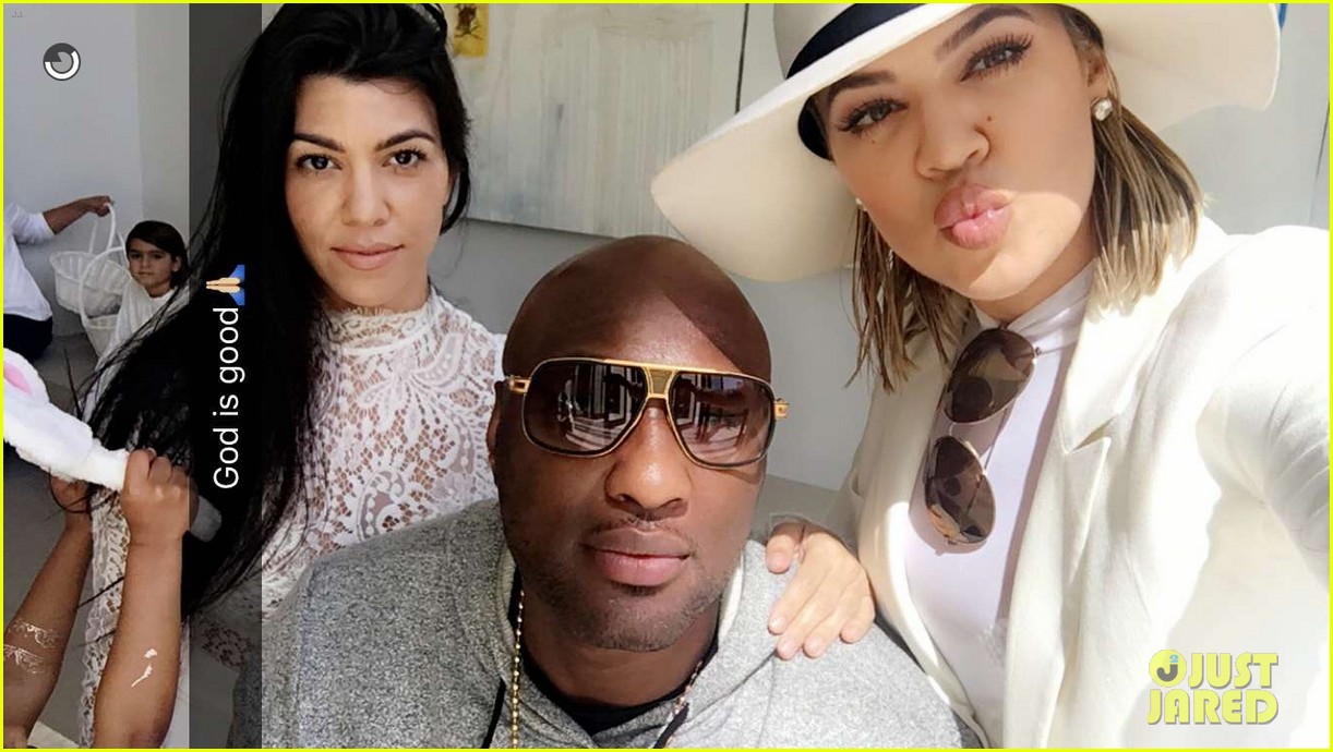 kardashians share snapchats on easter 19