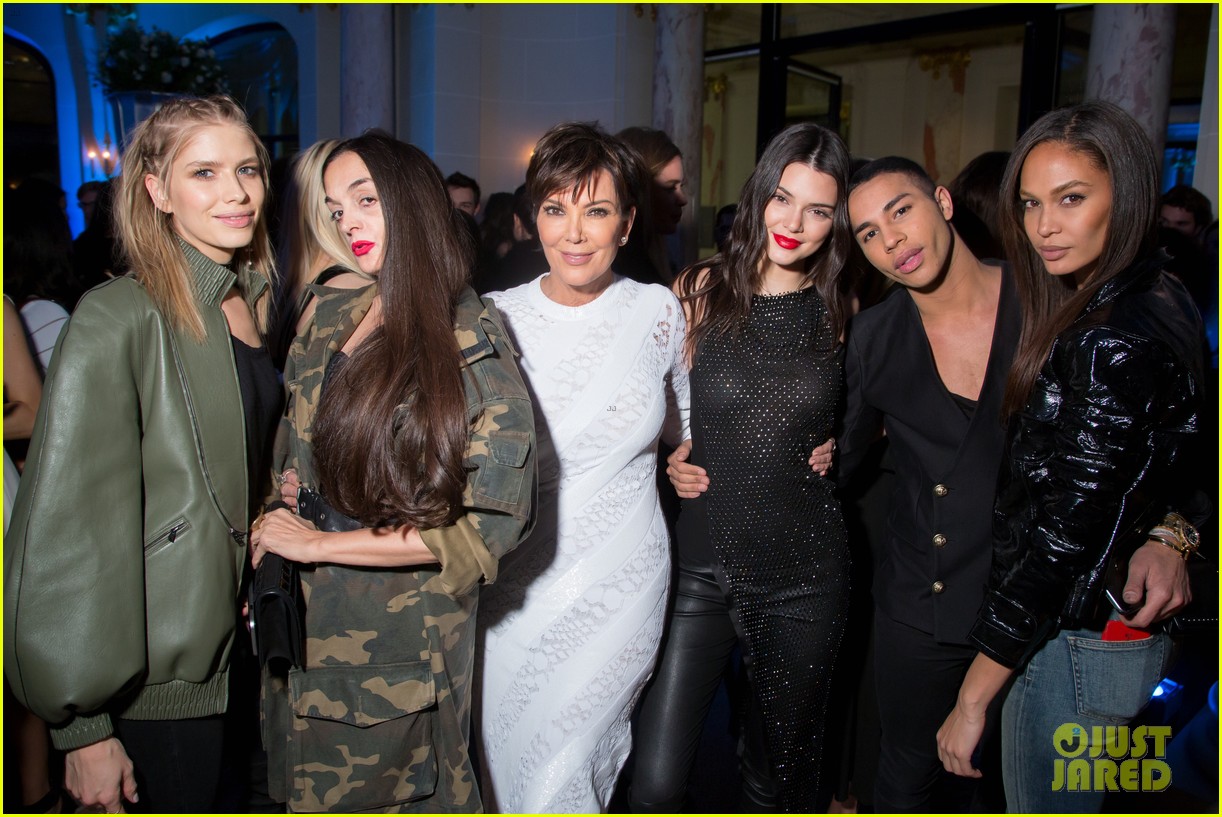 kendall jenner and kris jenner have a night out in paris 05