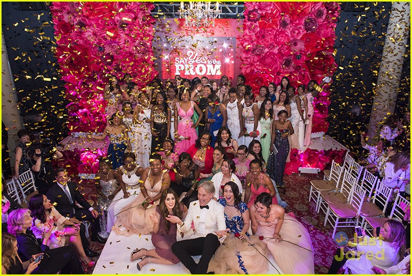 laura marano yes to dress prom event pics 06