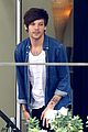 louis tomlinson visits danielle campbell hotel 06