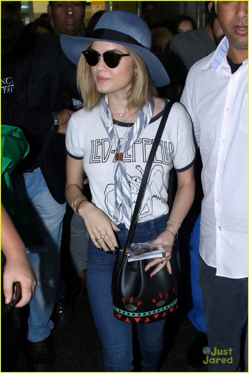 lucy hale brazil arrival shopping before convention 06