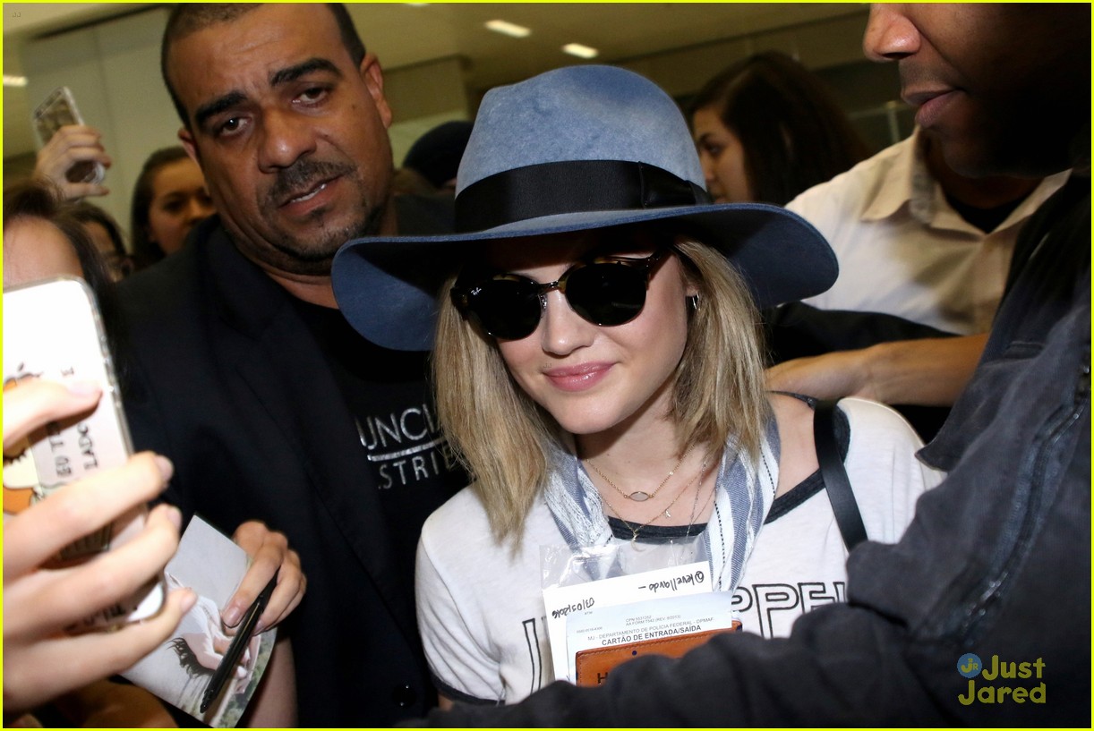 lucy hale brazil arrival shopping before convention 07