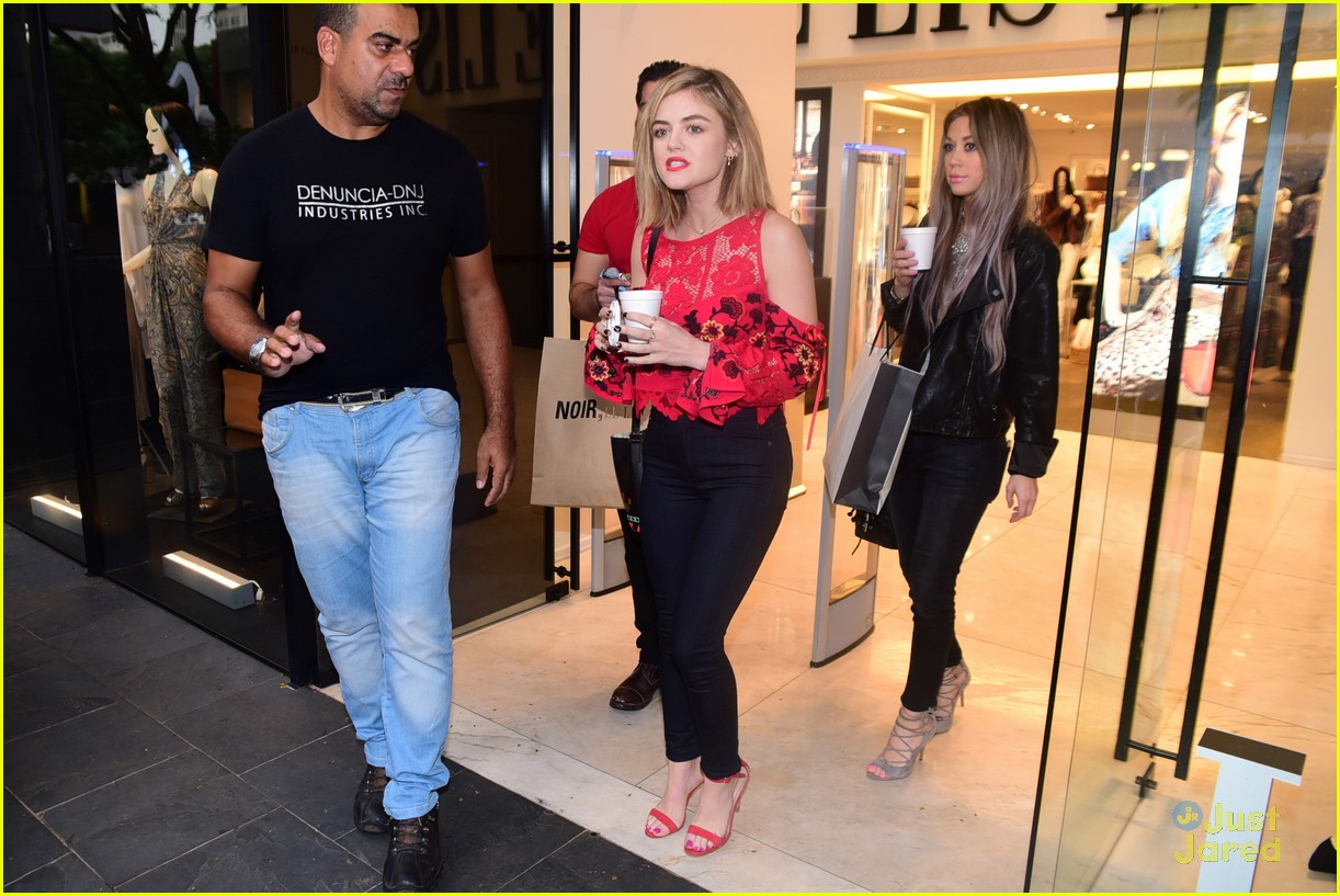 lucy hale brazil arrival shopping before convention 20