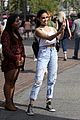madison beer fans grove shopping 02