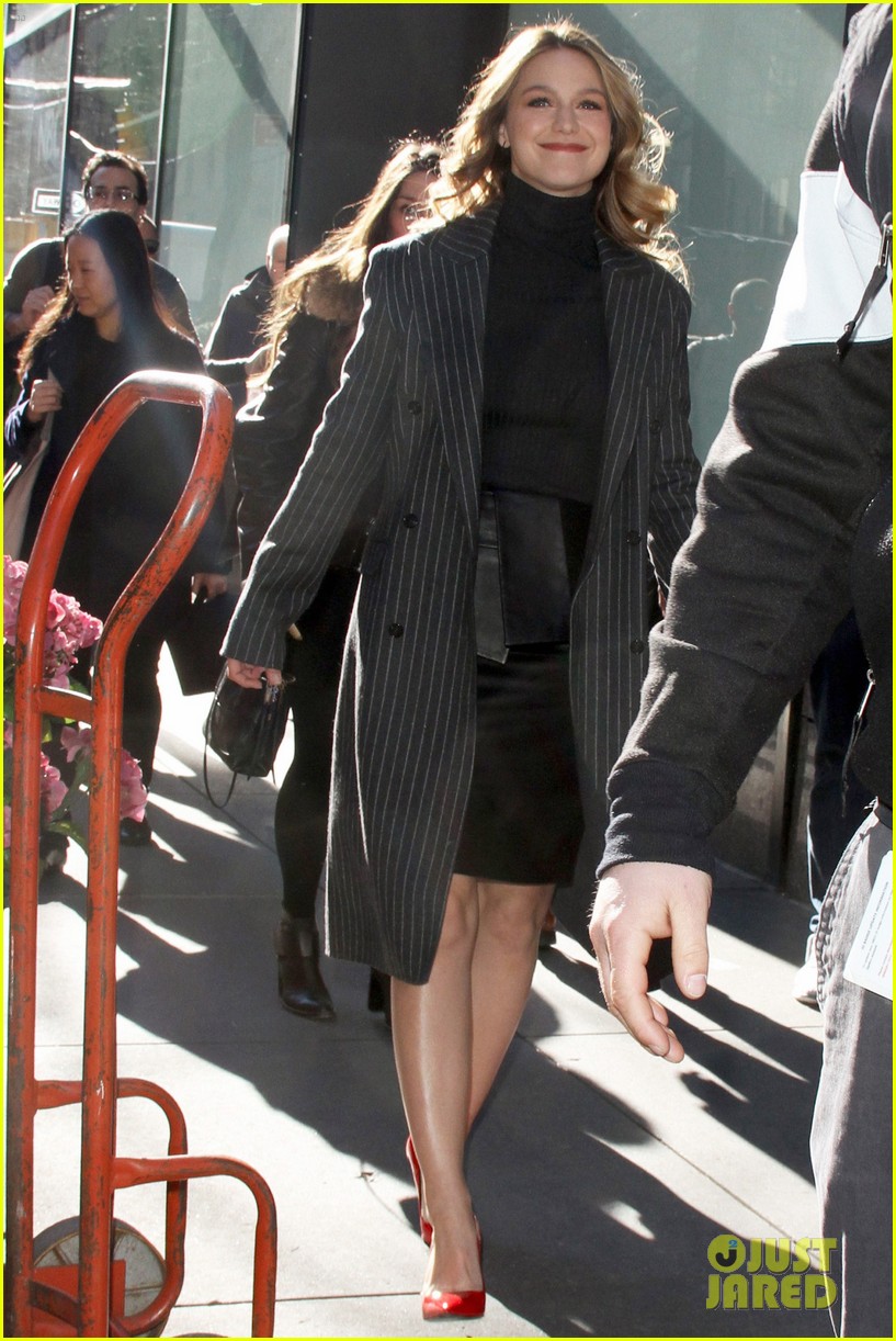 melissa benoist today stop fallon stack cups nyc 07