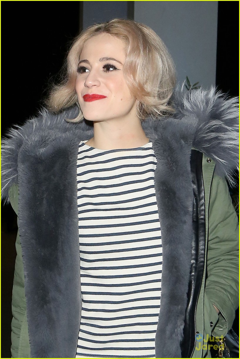 pixie lott red lip oliver relationship quotes 06