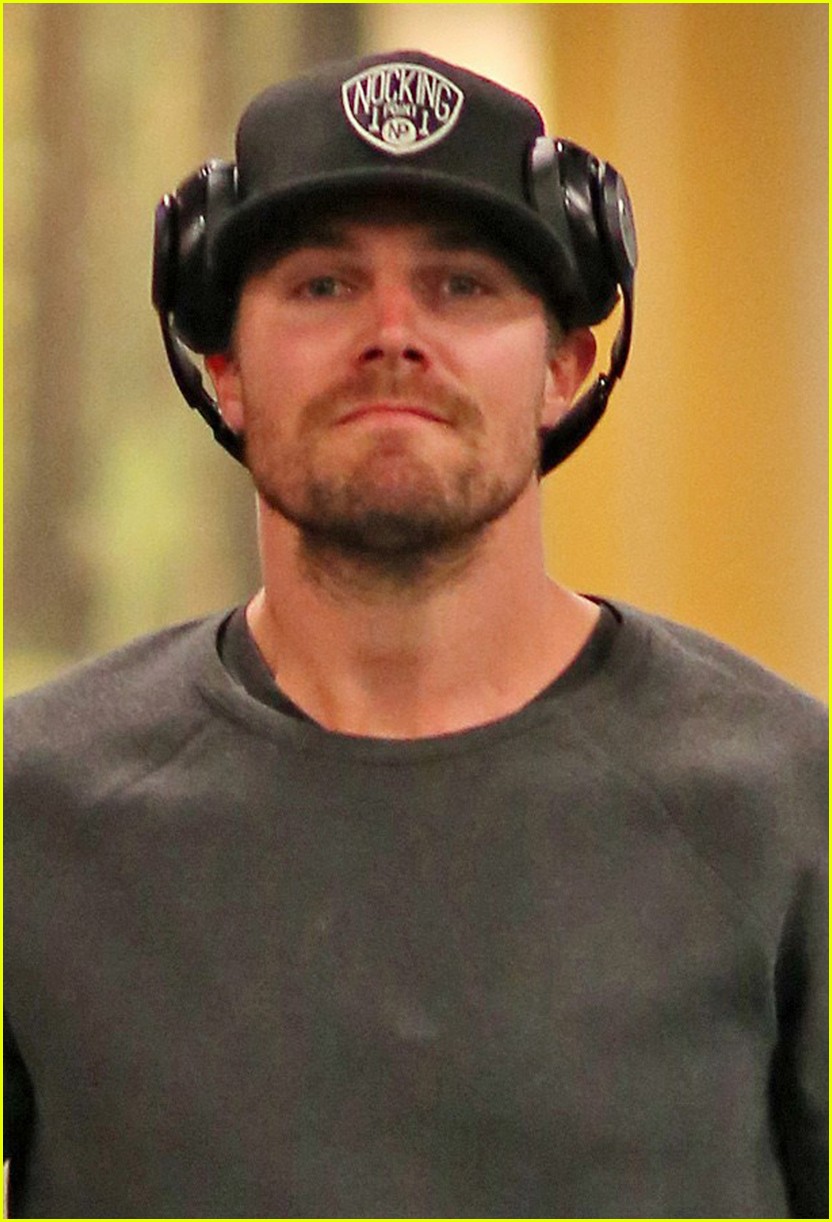 stephen amell swore at worst time 03
