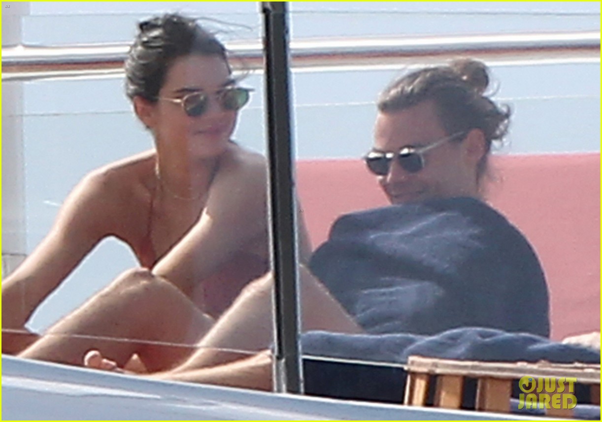 kendall jenner harry styles st barts vacation 46