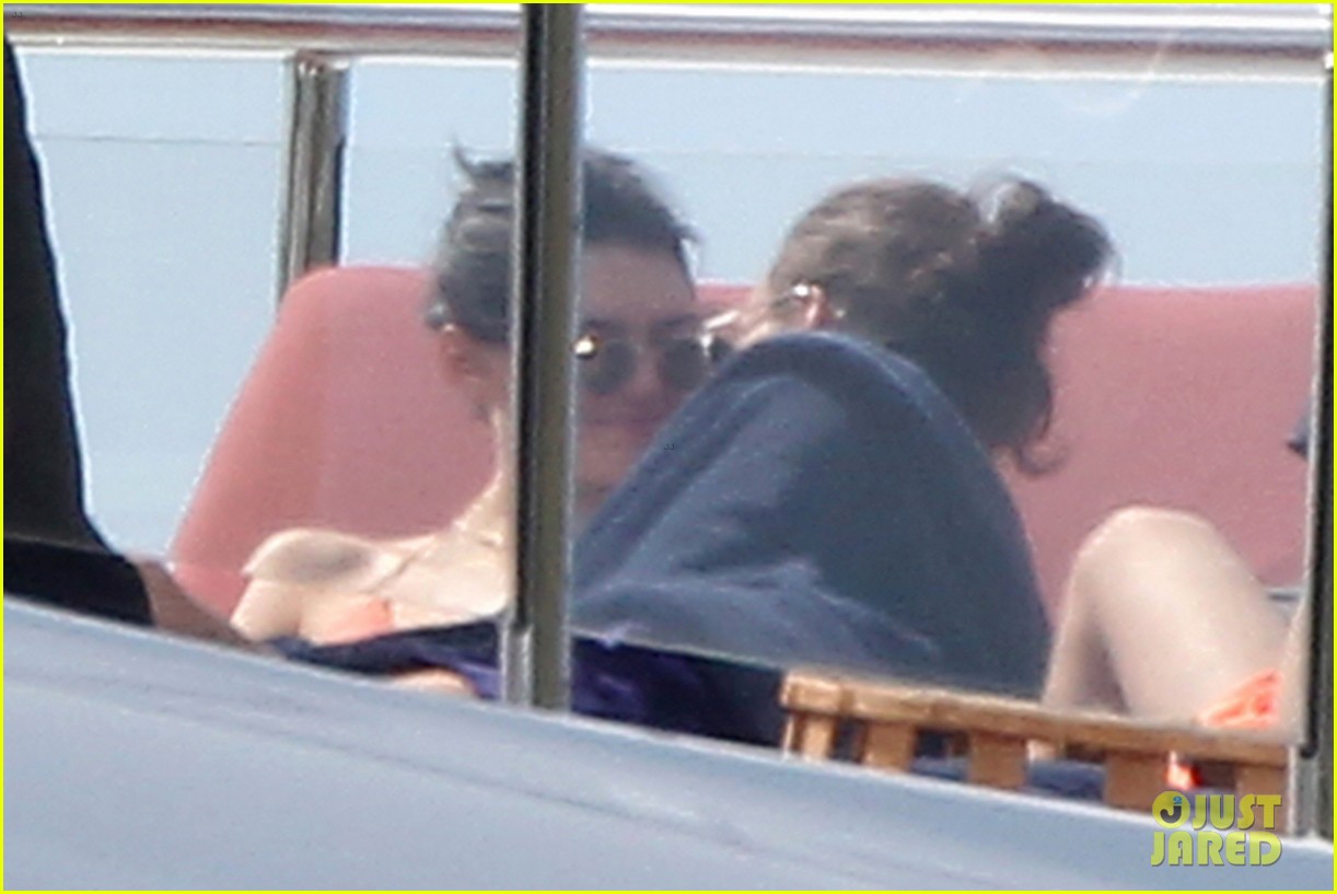 kendall jenner harry styles st barts vacation 49
