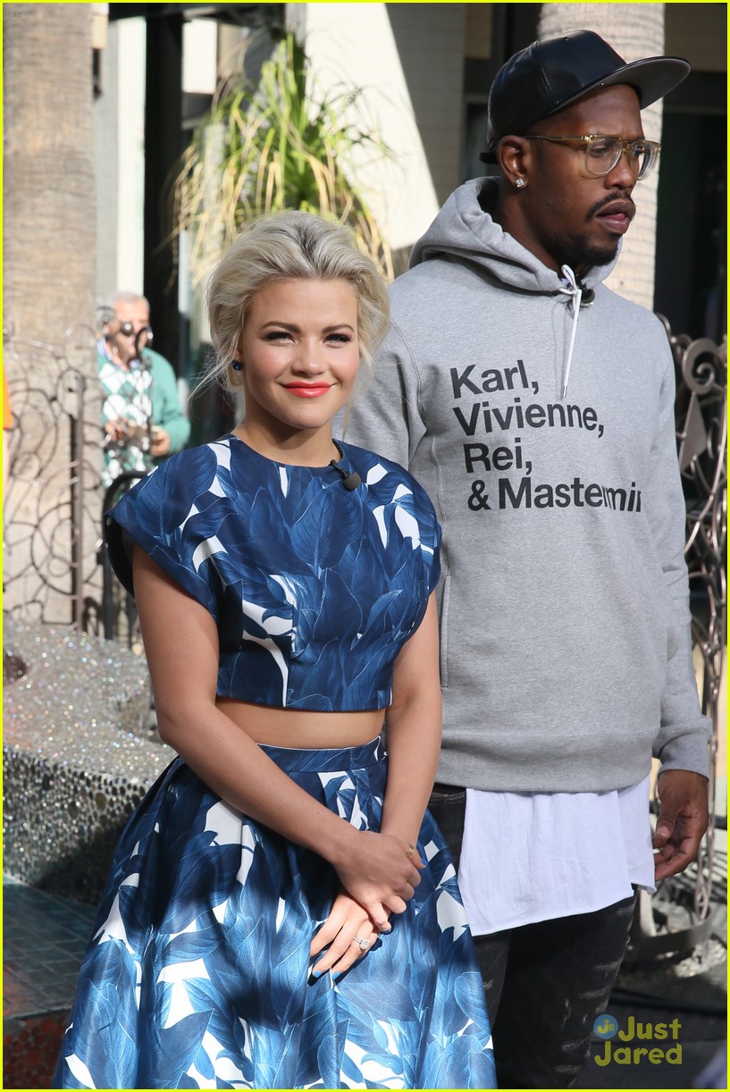witney carson von miller extra appearance no spying 25