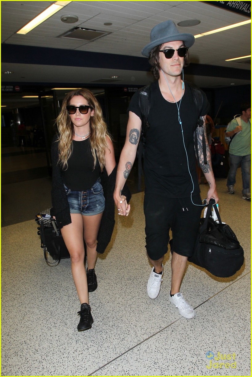 ashley tisdale christopher french back in los angeles 19