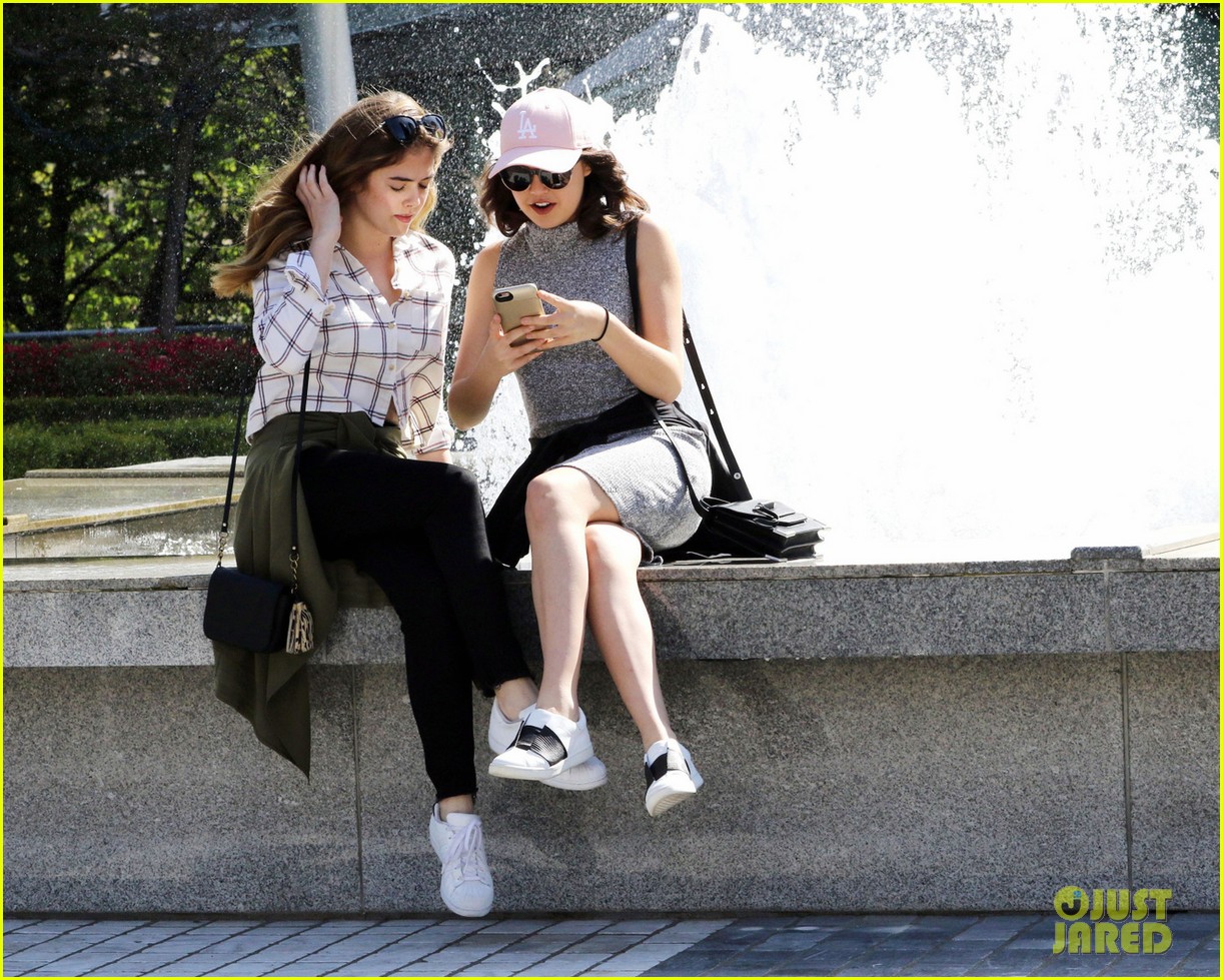 bailee madison mckaley miller sightseeing vancouver 02