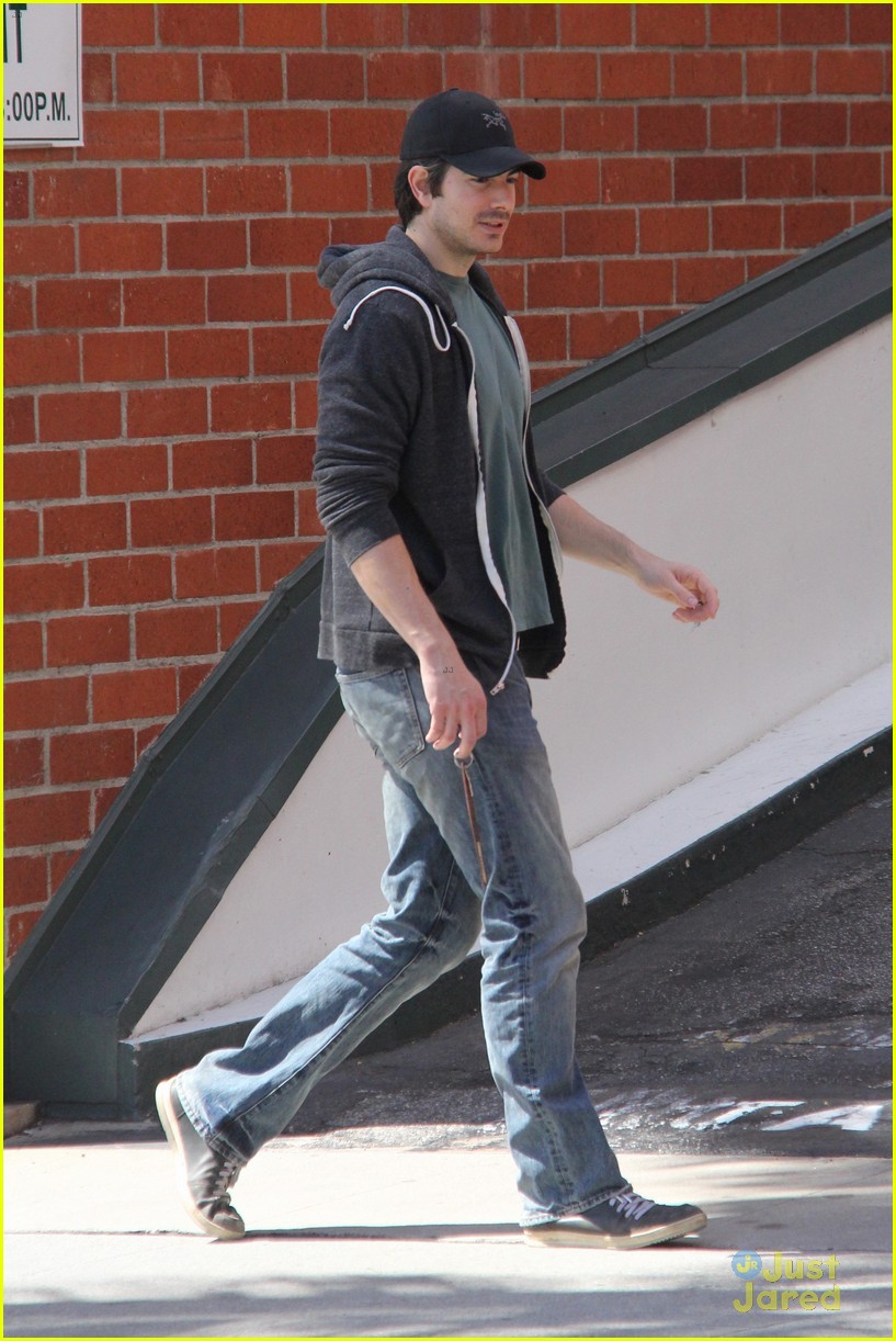 brandon routh out about los angeles 19