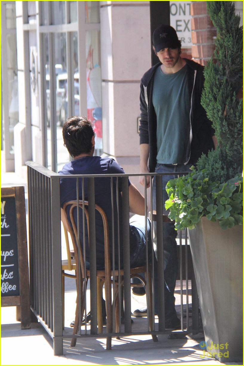 brandon routh out about los angeles 26