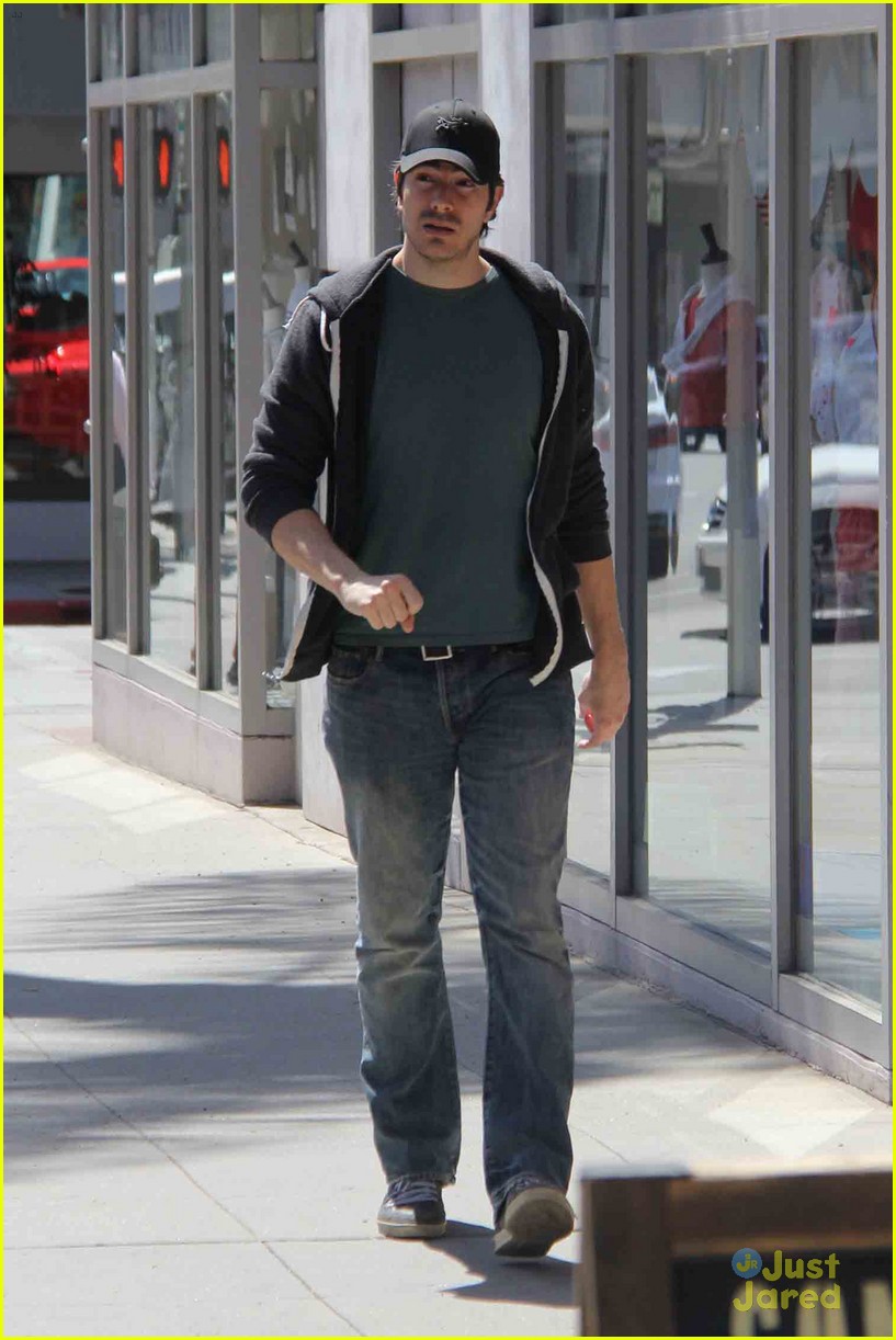 brandon routh out about los angeles 29