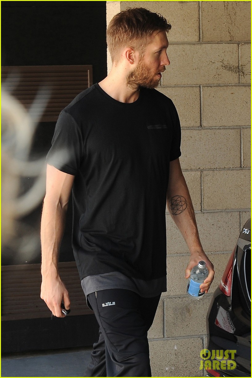 calvin harris steps out after taylor swift calls relationship magical 07