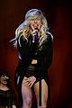 ellie goulding sings when doves cry for prince at coachella 11
