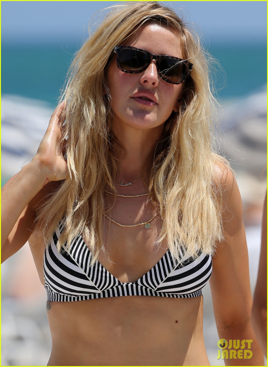 ellie goulding lounges beachside last day miami 02