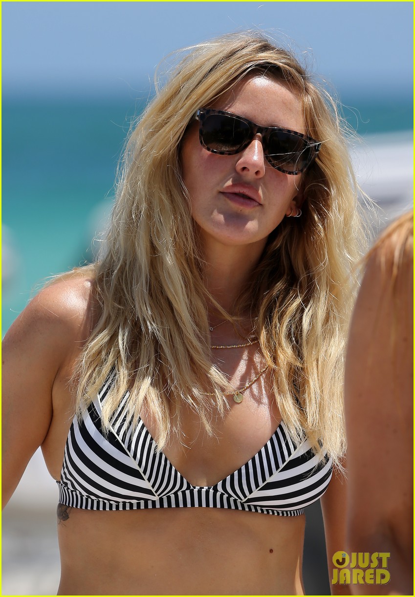 ellie goulding lounges beachside last day miami 16