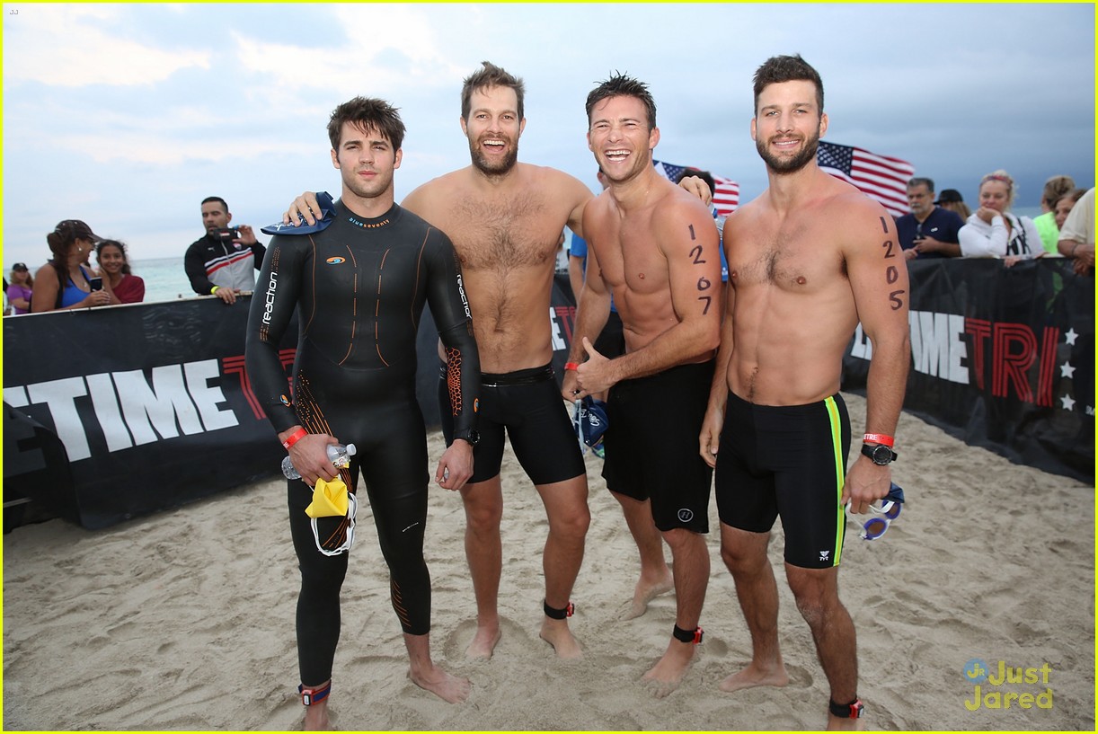 claire holt steven r mcqueen compete in triathlon together 05