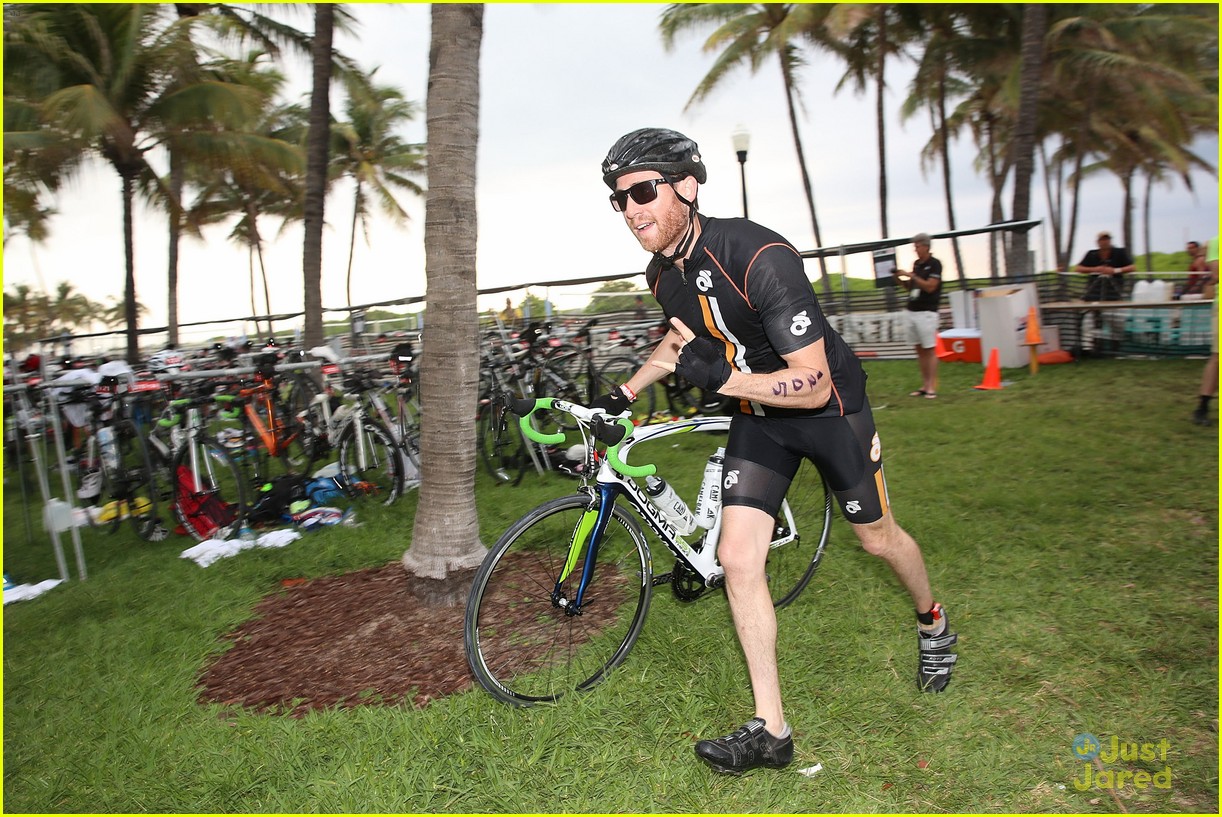 claire holt steven r mcqueen compete in triathlon together 10