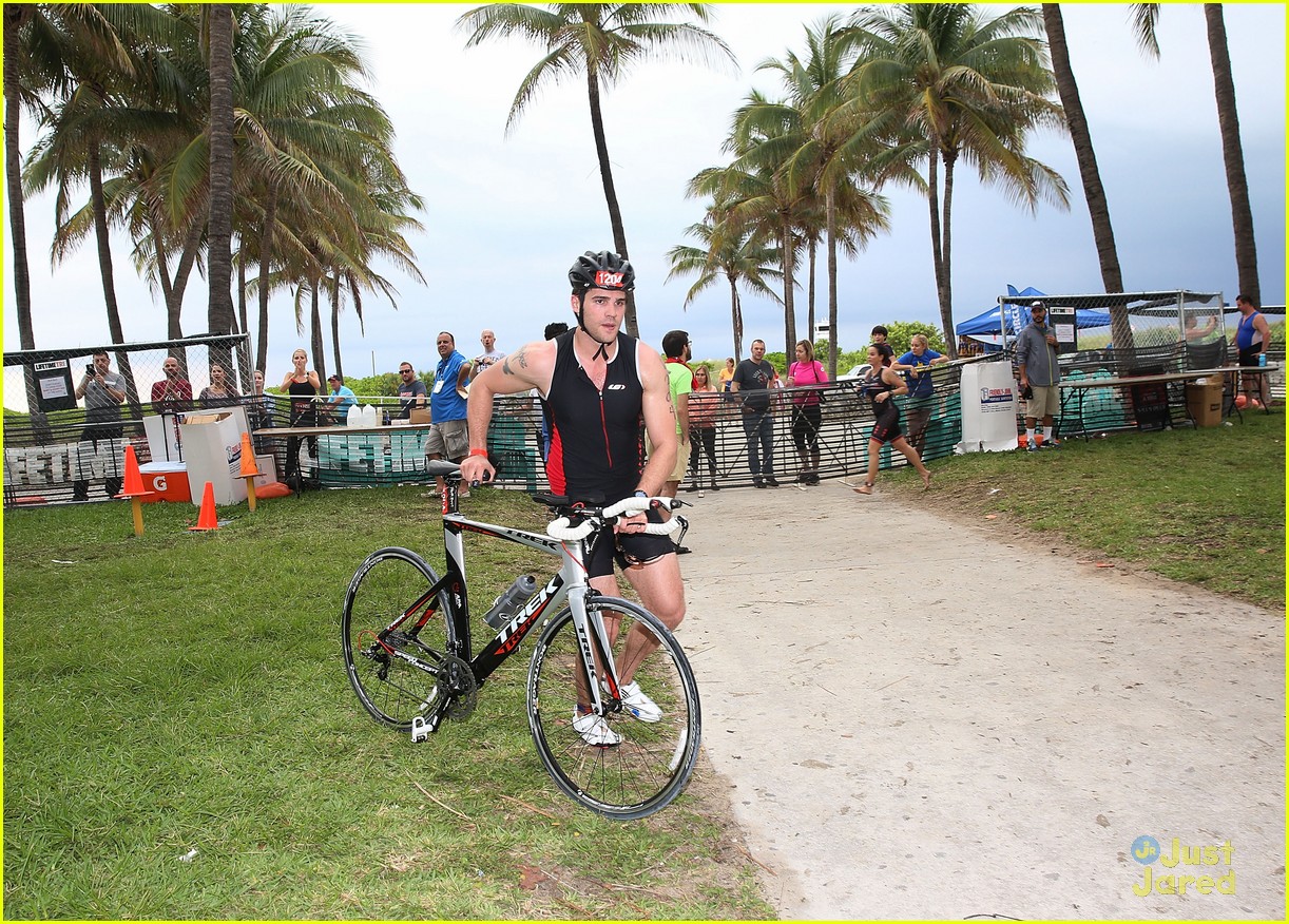 claire holt steven r mcqueen compete in triathlon together 13