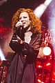 jess glynne bench collab continues apollo concert pics 07