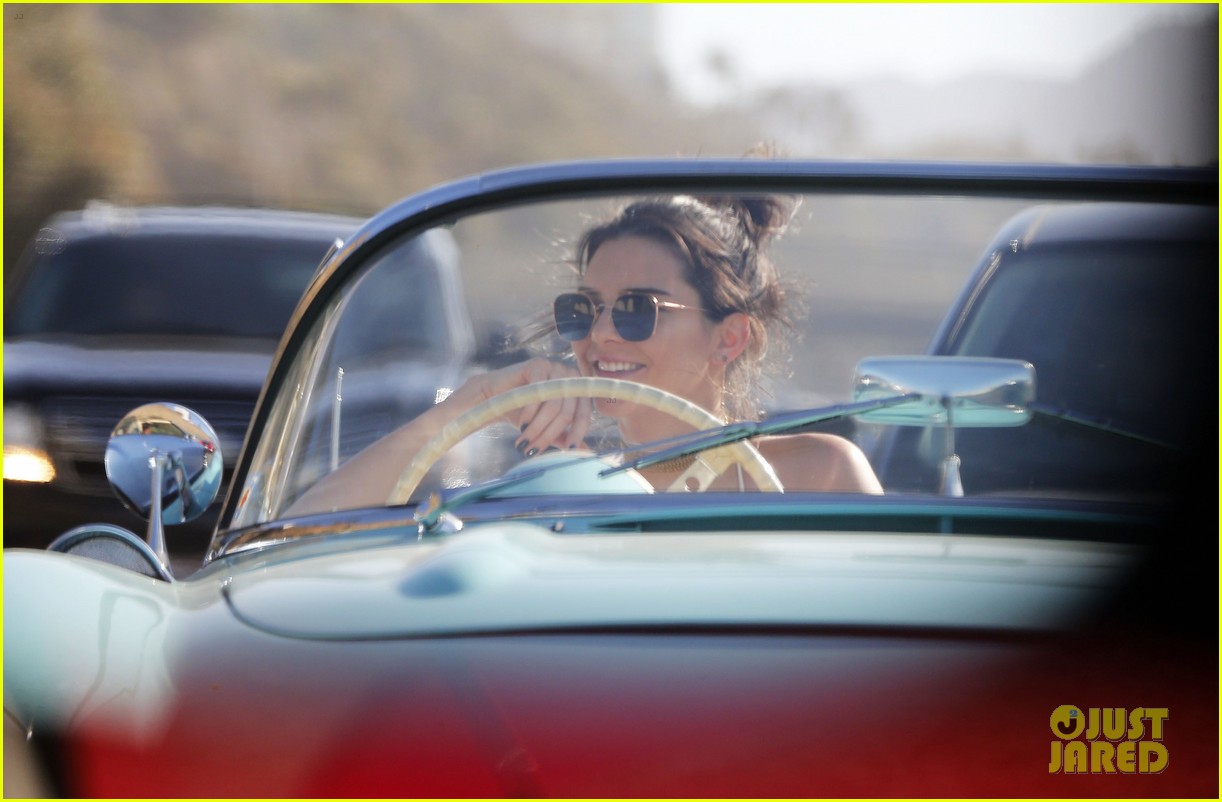 kendall jenner hangs brother rob classic car 10