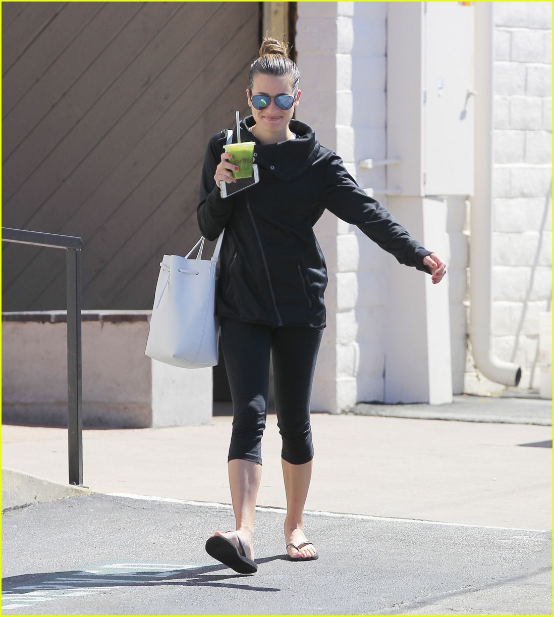 lea michele green juice after gym 06