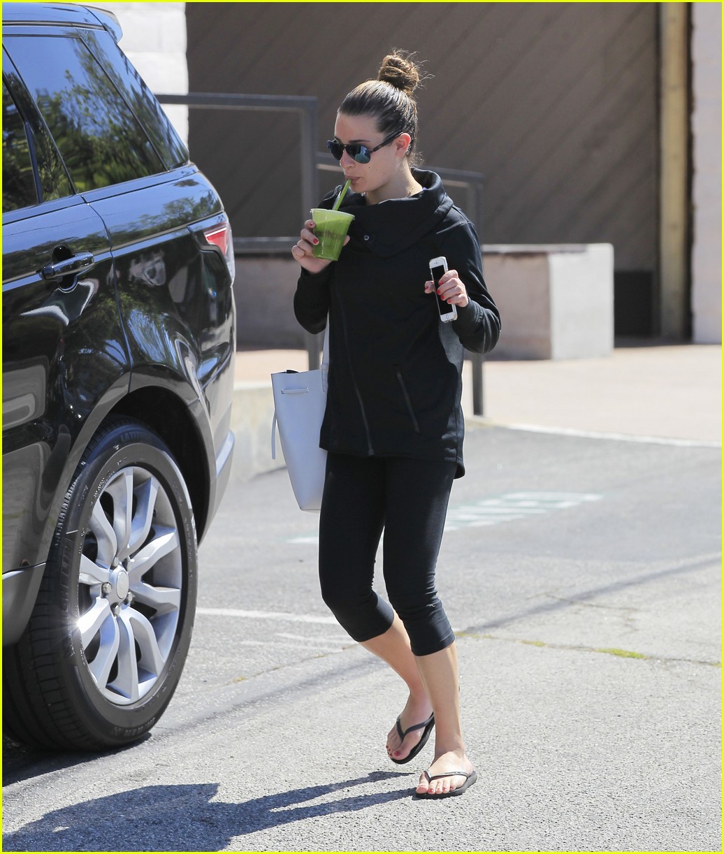 lea michele green juice after gym 09