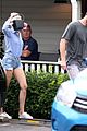 miley cyrus has breakfast with the whole hemsworth family 10