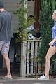 miley cyrus has breakfast with the whole hemsworth family 13