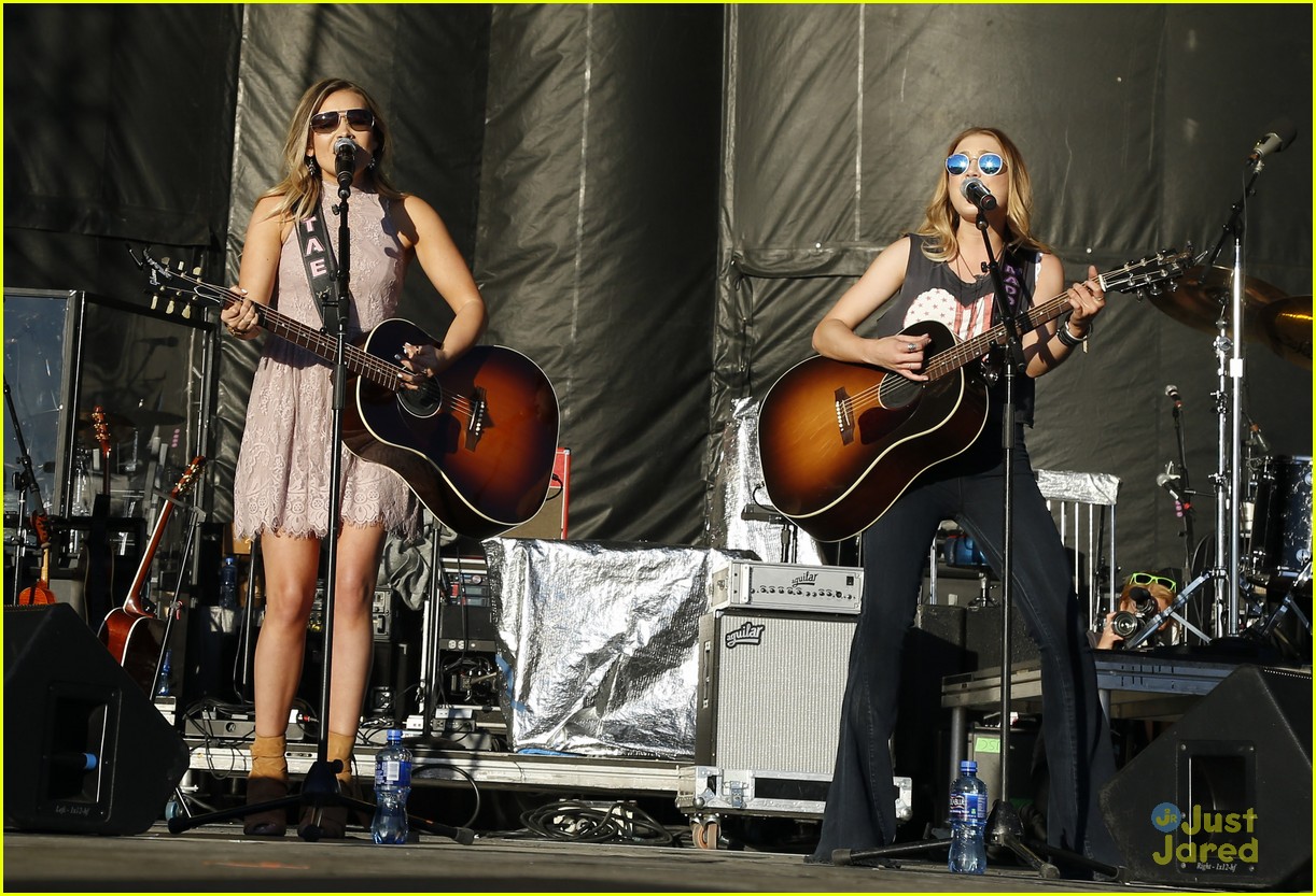 maddie tae being woman country music 02